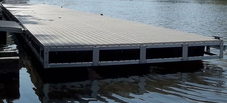 Floating-Dock